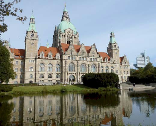 blue-red-trabajar-en-Europa