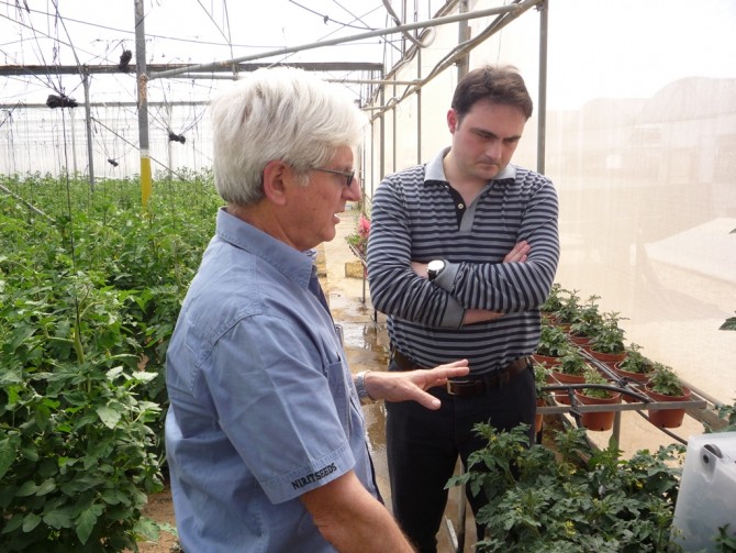 David-Casanoves-comercio-semillas