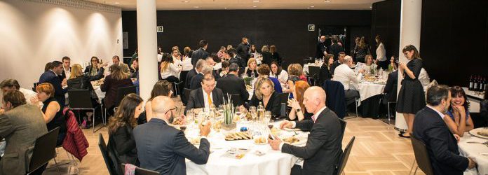 blue-red-innovayaccioncena-de-gala-2018